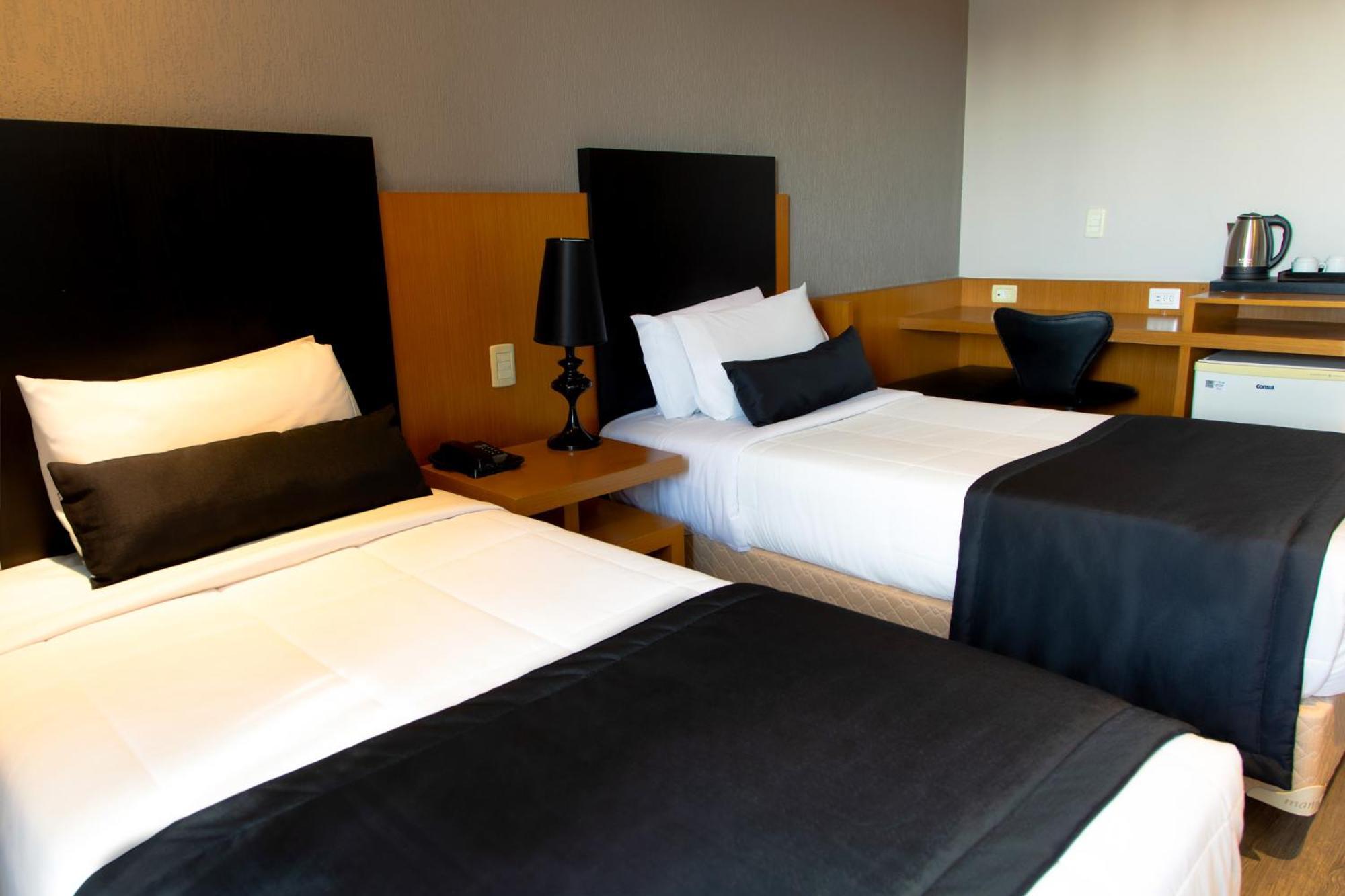 Hotel Slaviero Curitiba Batel Esterno foto