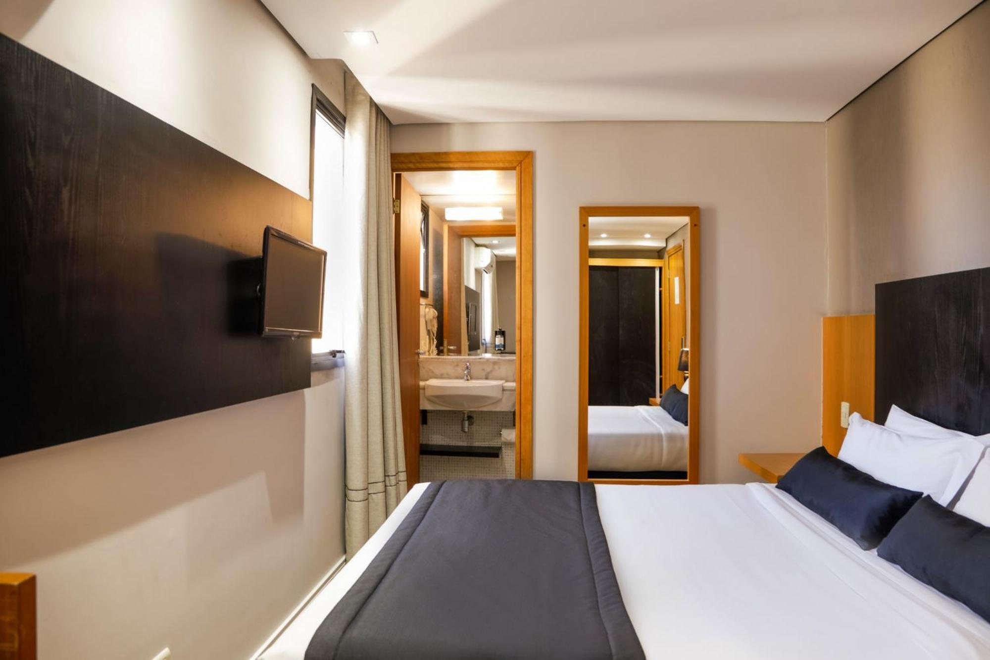Hotel Slaviero Curitiba Batel Esterno foto